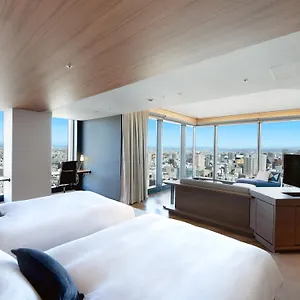 ***** Hotel Sky Tower Japan